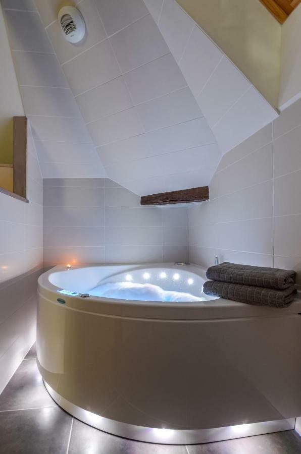 Les Chambres De Saint-Benoit Dış mekan fotoğraf